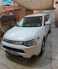 میتسوبیشی ئاوتلاندەر